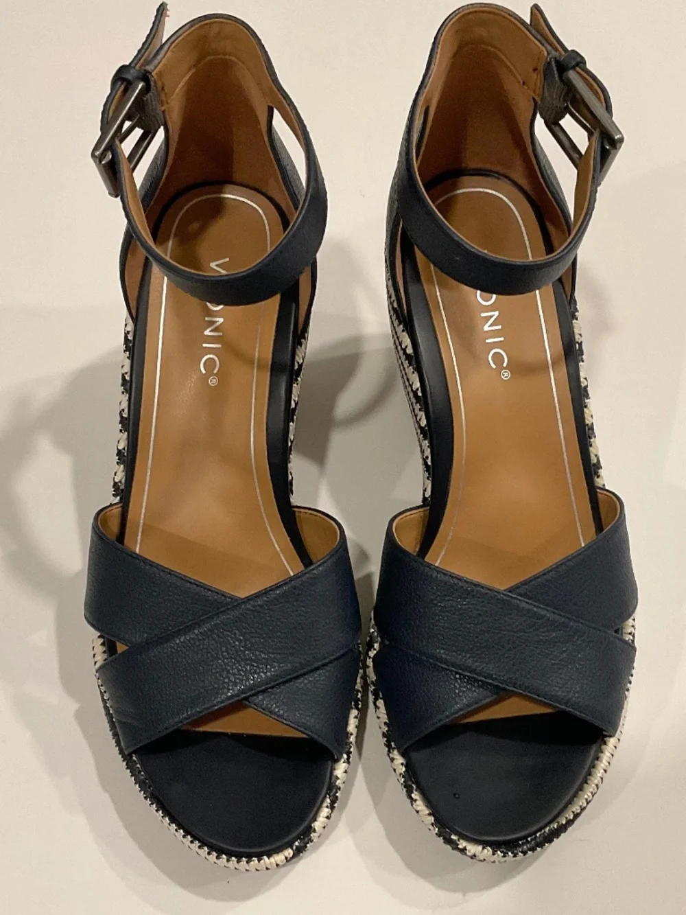 VIONIC Marina Wedge Sandal in Blue & White Size 8 LIKE NEW
